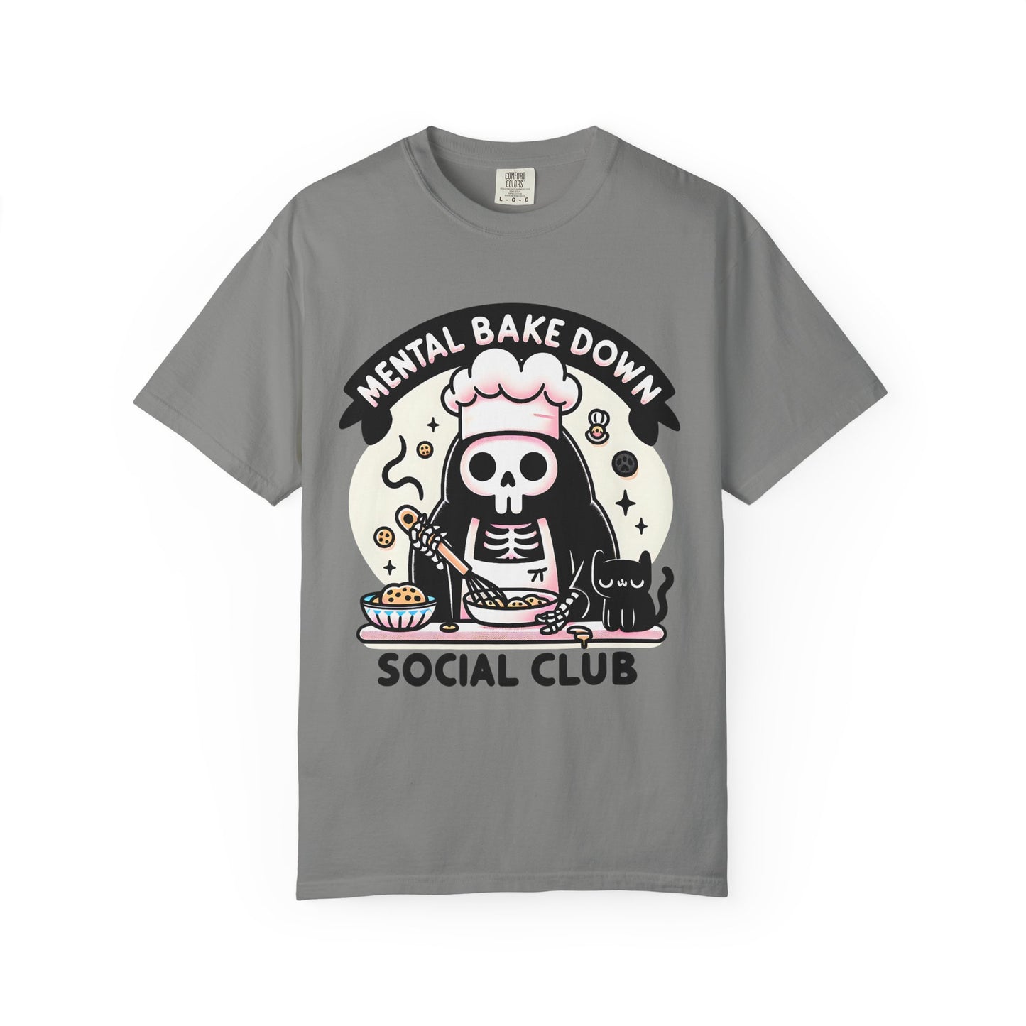 Playful Skeleton Baking T-Shirt, Fun Casual Tee, Halloween Gift, Baking Lover Shirt, Unisex Clothing, Social Club Apparel